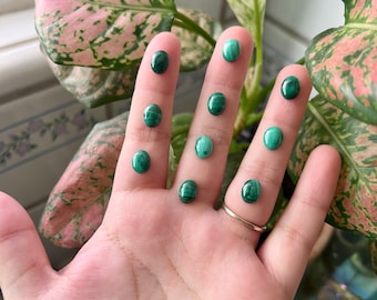 ONE Malachite Cabochon 9x7, Natural Oval Malachite Cabs, Gemstone Cabochons, Jewelry Making Supplies Accessories