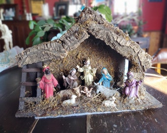 Vintage Nativity Scene - Light Up Wooden Manger - Plastic Figurines - Baby Jesus - Mary and Joseph - 3 Wise Men - Lambs