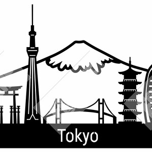 Può includere: Silhouette in bianco e nero dello skyline di Tokyo, con la Tokyo Tower, il Monte Fuji e altri monumenti iconici. La parola "Tokyo" è scritta in basso.