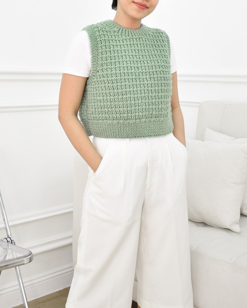 Knitting vest pattern, Easy knitting vest sweater, Easy knit vest pattern, Beginner knitting vest sweater, Top knitting pattern image 3