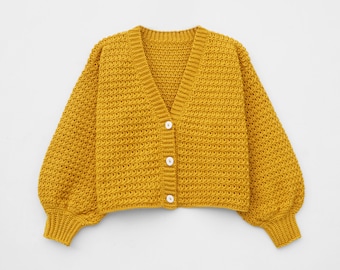 Modèle de cardigan au crochet, Cardigan moderne au crochet facile, Modèle de pull à manches ballon, Cardigan à col en V, Modèle de pull au crochet facile