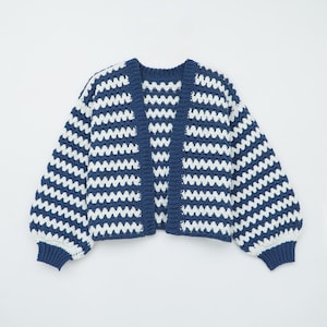 Häkeln Sie Oma Strickjacke Muster, Einfaches Häkeln Strickjacke Muster, Häkeln Pullover Muster, Zeitloses Strickjacke Muster, Gestreiftes Strickjacke Muster