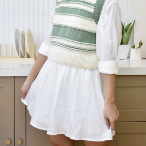 Knitting cropped vest pattern, Knitting sweater sweater, Easy knit vest pattern, Beginner knitting vest, Oversized sweater knit pattern image 6