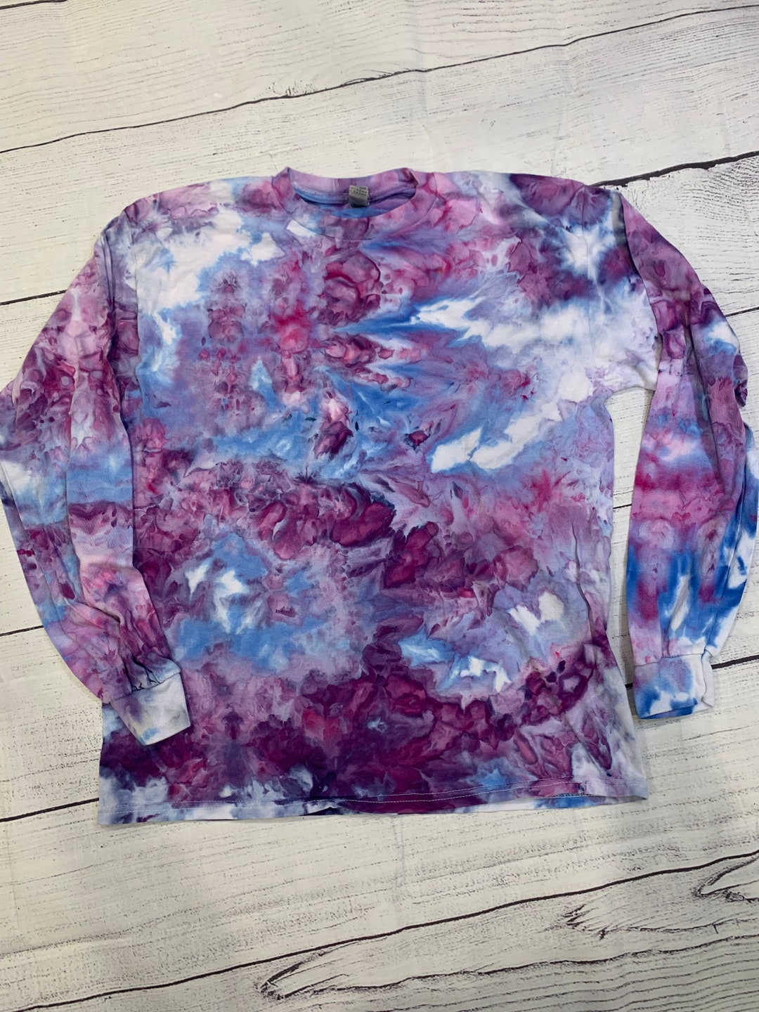 Ice dye long sleeve large $ main image 1