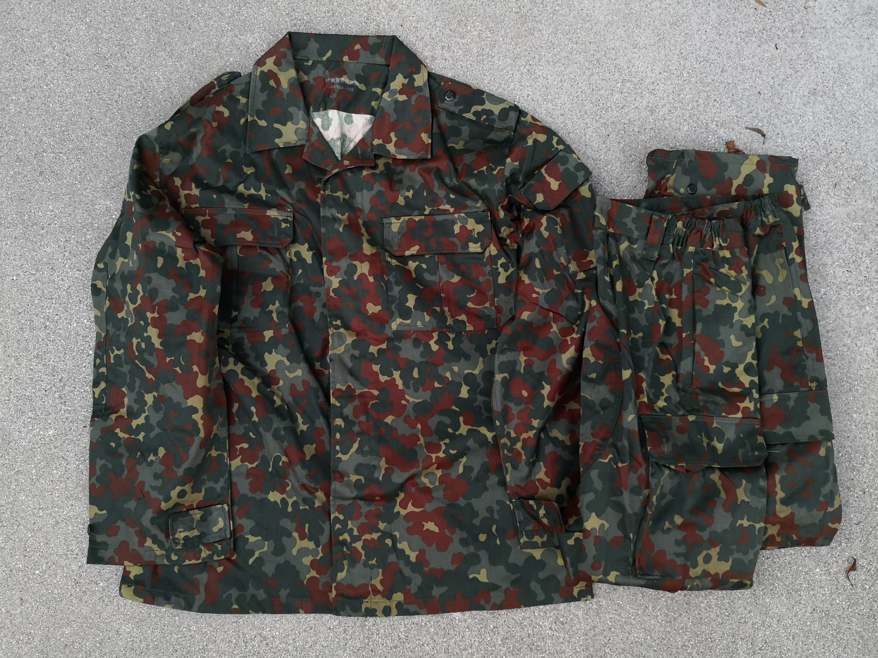 Surplus Chinese Military PLA BDU Uniform - Type 07B Experimental Flecktarn