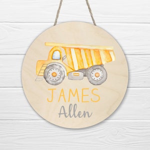 Dump Truck Name Sign, Construction Truck Wood Name Sign, Round Wooden Name Sign, Nursery Decor, Kids Room Decor, Baby Announcement Sign