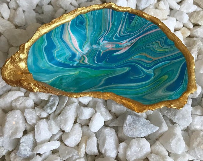 Handpainted Pour Paint Oyster Shellsoyster Shell Art Etsy