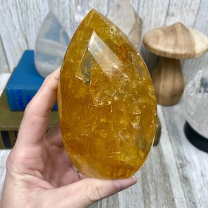 Hematite in Quartz Flame | Stunning Inclusions