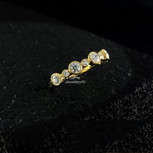 Bezel Set Band with Natural Round Diamond in Solid Gold, Elegant Wedding Gold Ring, Bezel Diamond Ring, Unique Diamond Wedding Band Women