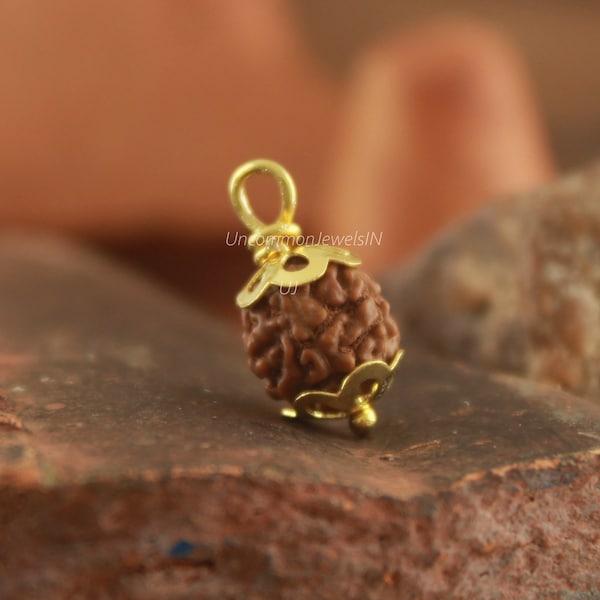 Rudraksha Charm, 18k Gold Cap, Religious Charm, Shiva Charm, Spiritiual Hinduism Pendant, Birthday Gifts, Charm for Spiritual souls, abbie