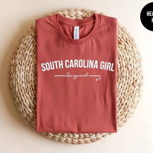 South Carolina Girl, Cute South Carolina Womens Shirt, Palmetto State, Carolina Football, Vintage South Carolina Beach, SC Girl T-shirt
