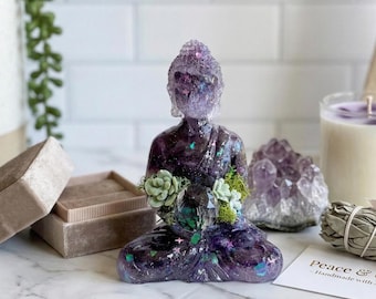 Estatua de Buda de amatista / Figura de Buda de cristal de resina / Decoración de altar de meditación / Regalo espiritual para el hogar / Decoración de sala de yoga