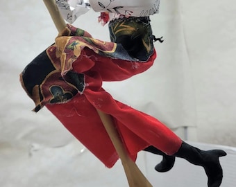 Bruja de cocina hecha a mano, Baba Yaga, protectora, buena suerte