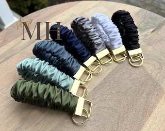Satin Scrunchies Keychain, Scrunchies wristlet, Scrunchies Key Fob, Scrunchie Key Holder, Bridesmaid Gift, Gift For Her, BLUES