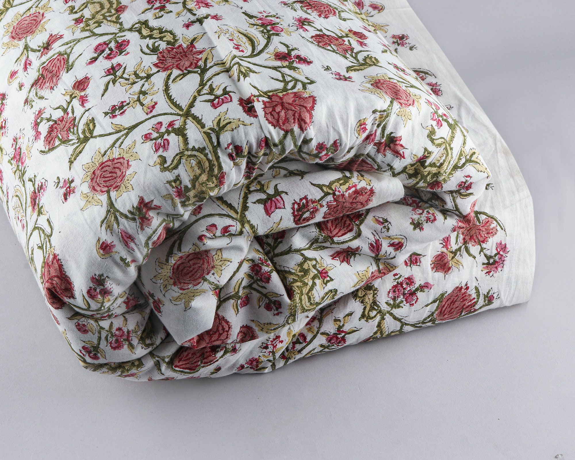 Floral White 100 Cotton Quilting Fabric by the yard Quilt Etsy