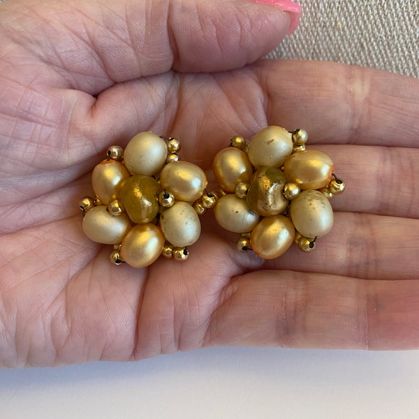 Vintage Jewelry Hong Kong Clip On Pearl Earrings