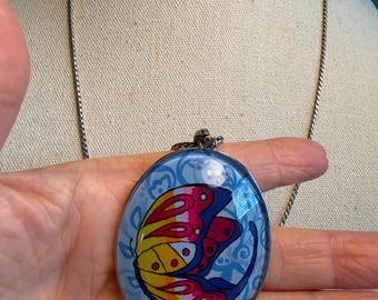 Brighton “Free Spirit “ Butterfly Pendant Silver Tone Necklace Blue Pink Yellow “Live Life in Color” on Reverse Side