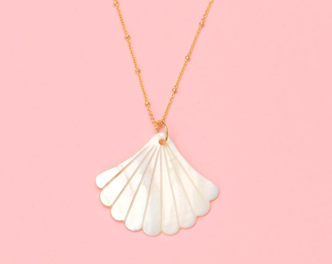 魅力的な内部色、虹色の貝殻、巨大サイズ 7.5 インチ = 19 cm のアワビ