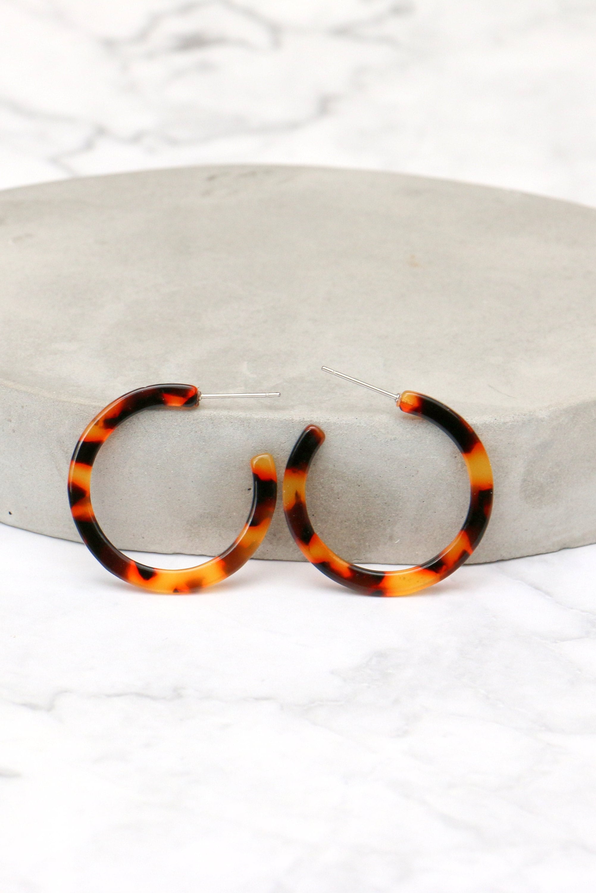 Plastic hoop earrings France