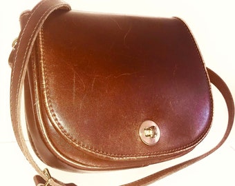 Quality Windsor Style Leather Saddle Handbag w Adjustable Strap - Made in England