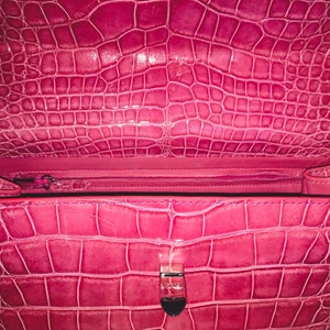 Asprey London Exquisite Barbie Rose Pink Leather Bag 167 Collection Handbag Suitable for Royalty image 2