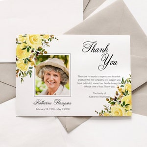 Modèle de carte de remerciement pour funérailles de fleur jaune avec photo - Remerciements de sympathie avec roses, notes florales imprimables, Corjl, 3310