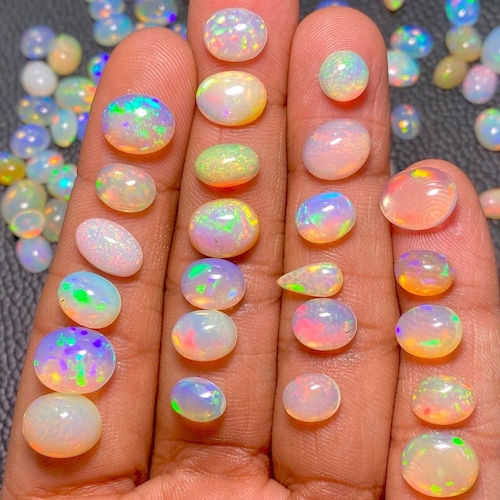 ピンクトルマリンクォーツカボション：ジュエリー用天然宝石（41x23x6