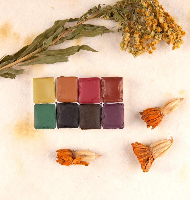 Handmade watercolor palette with 8 colors. Mineral watercolor palette. Earth colors. Handmade paint. 8 half pans. Art supply.