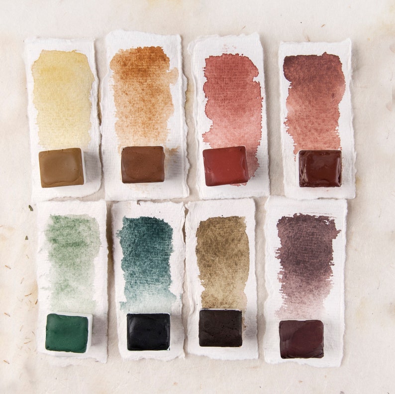 Handmade watercolor palette with 8 colors. Mineral watercolor palette. Earth colors. Handmade paint. 8 half pans. Art supply.