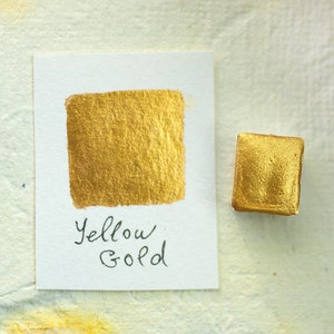 Yellow Gold mica watercolor paint. One half pan, Handmade pearlescent yellow gold color.