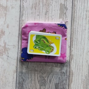 Liebevoll gestaltete Mini-Tasche - Elegantes Accessoire mit Sendung mit der Maus Motiv in Rosa