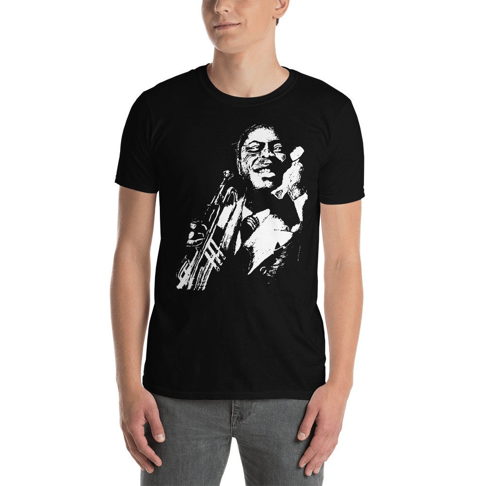 Louis Armstrong T-Shirt Essential T-Shirt for Sale by beerleo