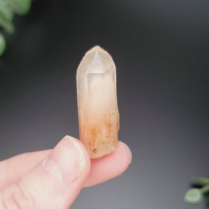 Amphibole Phantom Quartz, Phantom Quartz, Quartz