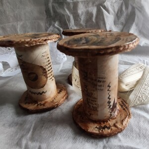 Carretéis reciclados, bobinas recicladas, enfeites vintage, decoração vintage. Feito à mão e reciclado. Bobinas de renda, carretéis de renda. Ordenação
