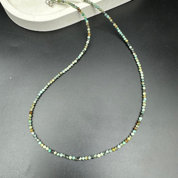 Collier turquoise véritable / Collier de petites pierres précieuses / collier perles turquoise facettée 3mm