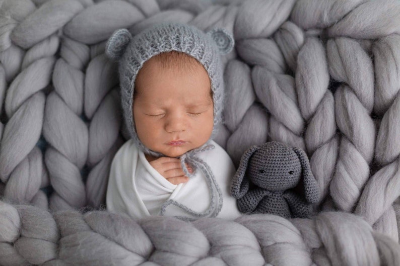 Chunky knit baby blanket Giant throw kids Arm knitting Etsy