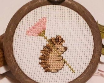PATTERN - Hedgehog & Flower - Cute Animal cross stitch Beginner friendly small project