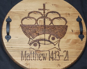 Circle Tablett mit Griffen| Hochzeitsgeschenk | Kaffeetischdekor|benutzerdefinierte Herzstück| Holztablett / religiöse Kunst / Bibelvers