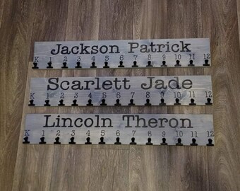 Schulbildtafel | personalisiertes Holzschild | Brieftaschengröße Foto | Schulfotos| k-12 benutzerdefinierte Bildtafel | Schulanfang|Meilensteinbilder