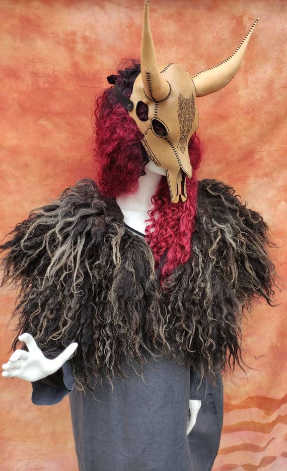 This is my leather mask. I think it's furry enough(even though it isn't  made with fur), but what do you think? : r/furry