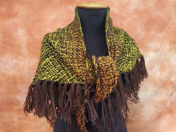 shawl medieval