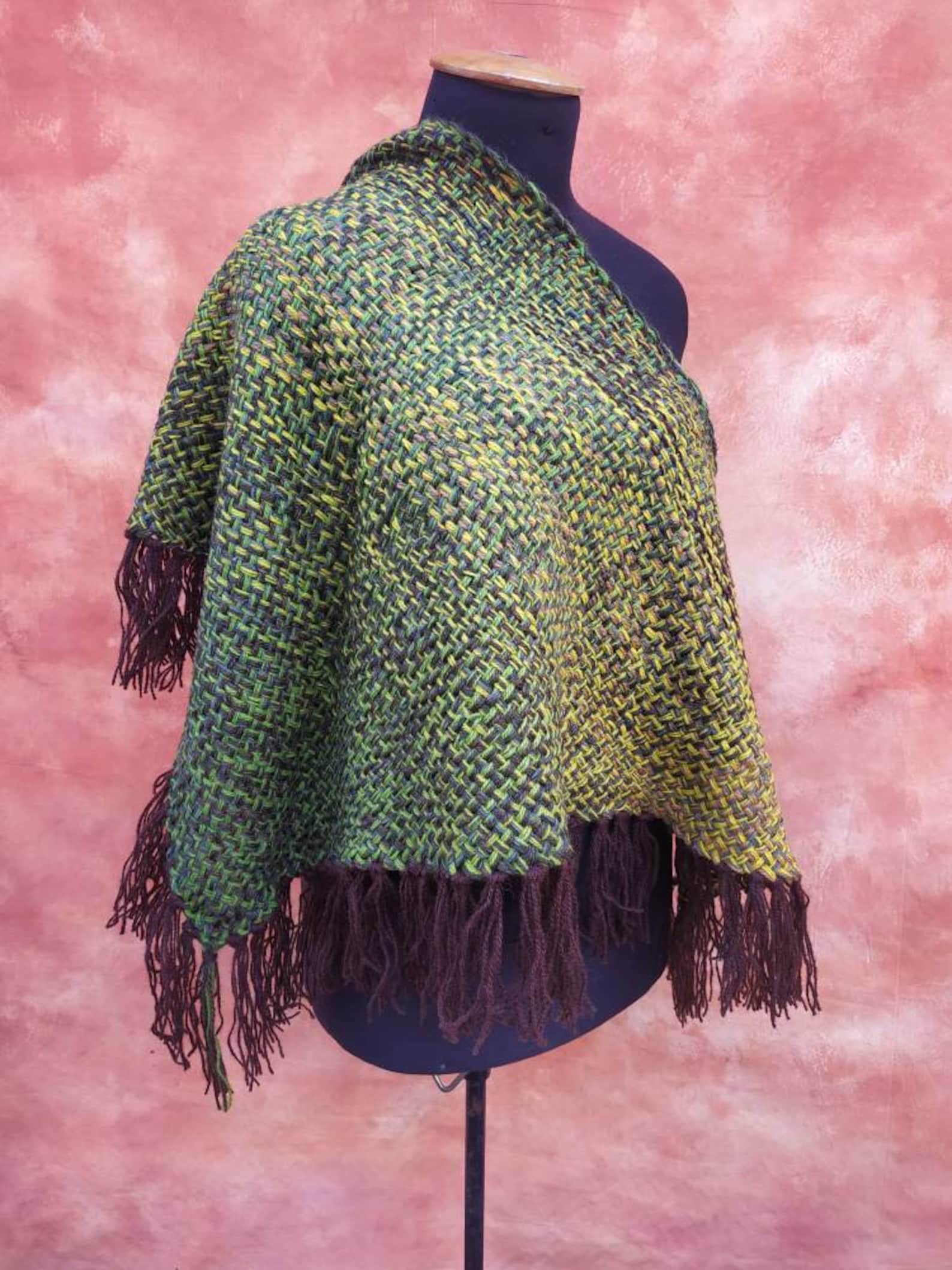 wool triangle shawl