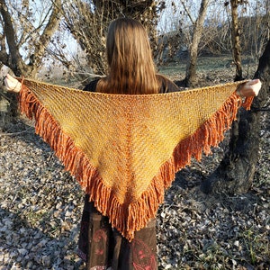 Hand Woven wool triangle shawl, Medieval shawl, Witchy wrap,  Forest Elven Shawl, boho shawl, festival clothing, medieval crafts, Gothic