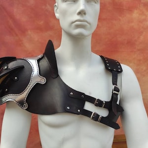 Leather Shoulder Armor Spaulder: Renaissance LARP Steampunk Costume
