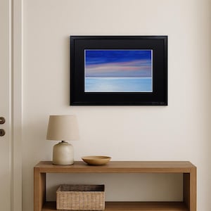 Paysage marin 2 – Peinture originale au pastel, mer et ciel, paysage côtier peint à la main, encadré avec passe-partout