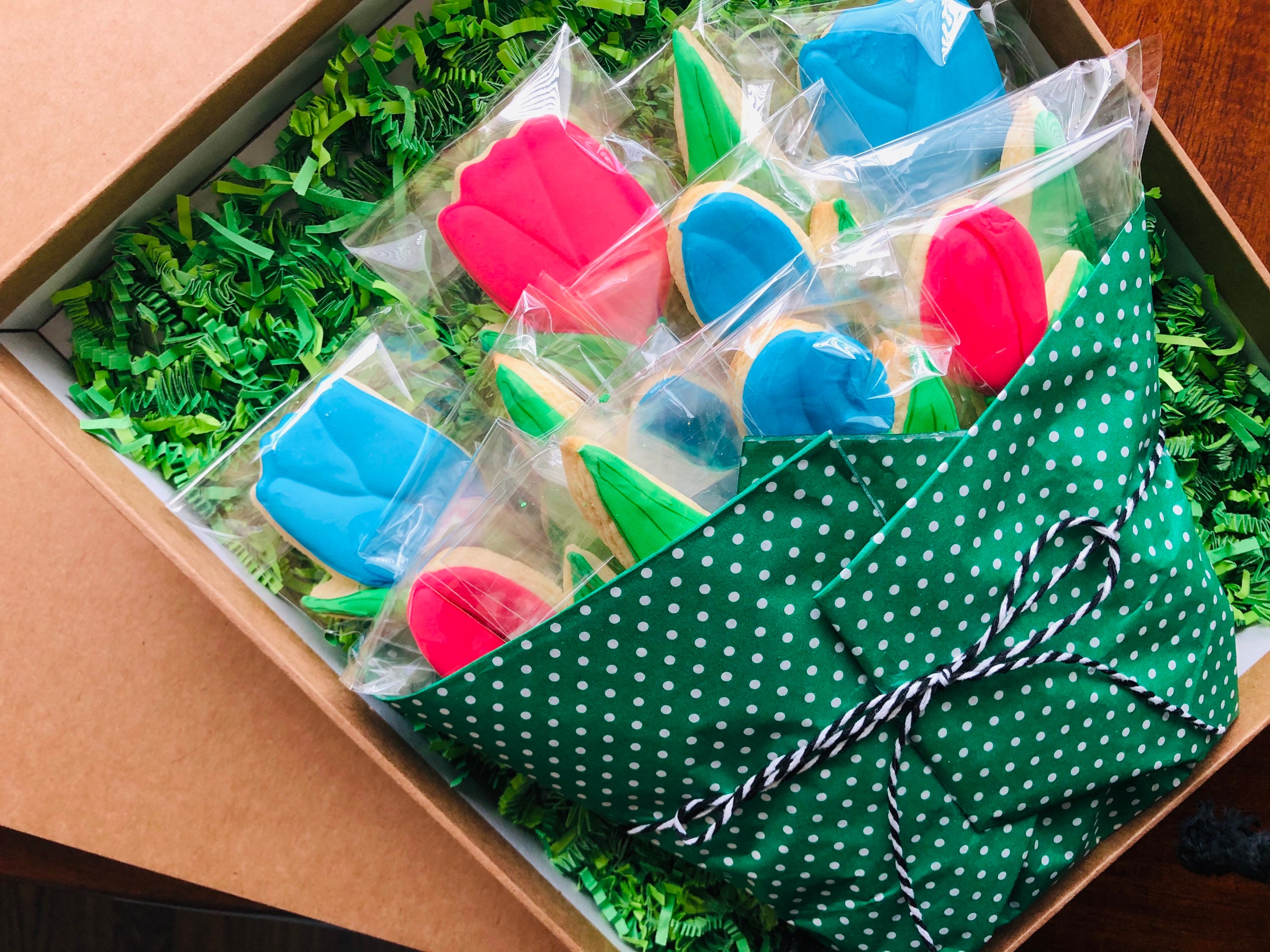 Tulip cookie bouquet Etsy