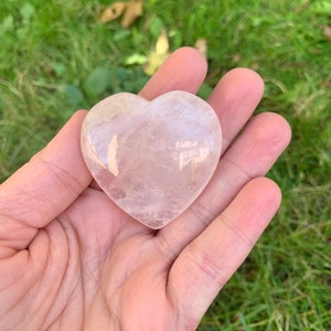 Cœurs de quartz rose, cristaux de poche, pierre de naissance de janvier, d’origine éthique, pierre d’amour curative, cristal rose