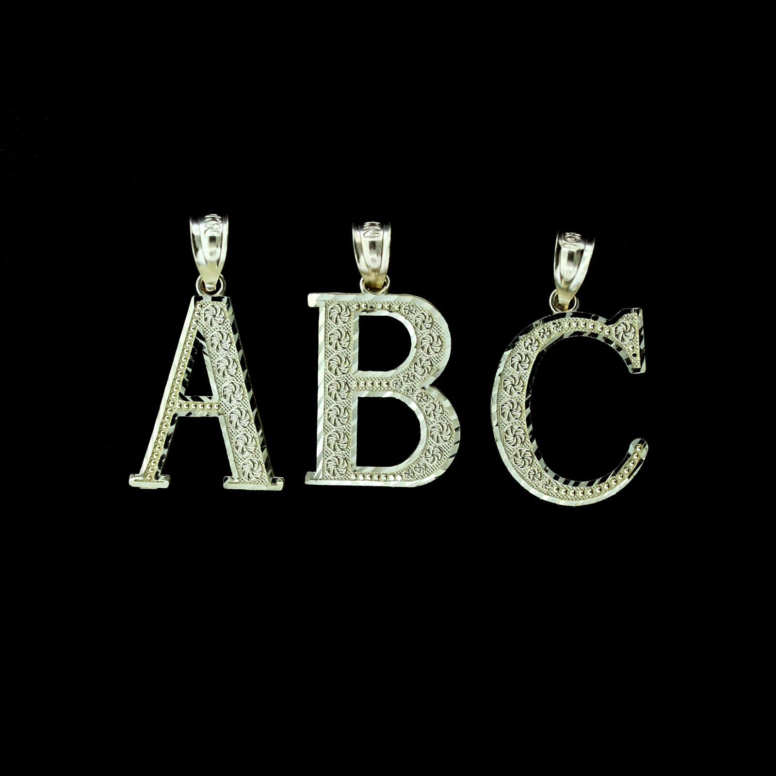 Breloque Lettre Initiale En Or Jaune 10 Carats Avec Diamant - Pendentif Rectangle 1.12 Pouces - Neuf Avec étiquettes