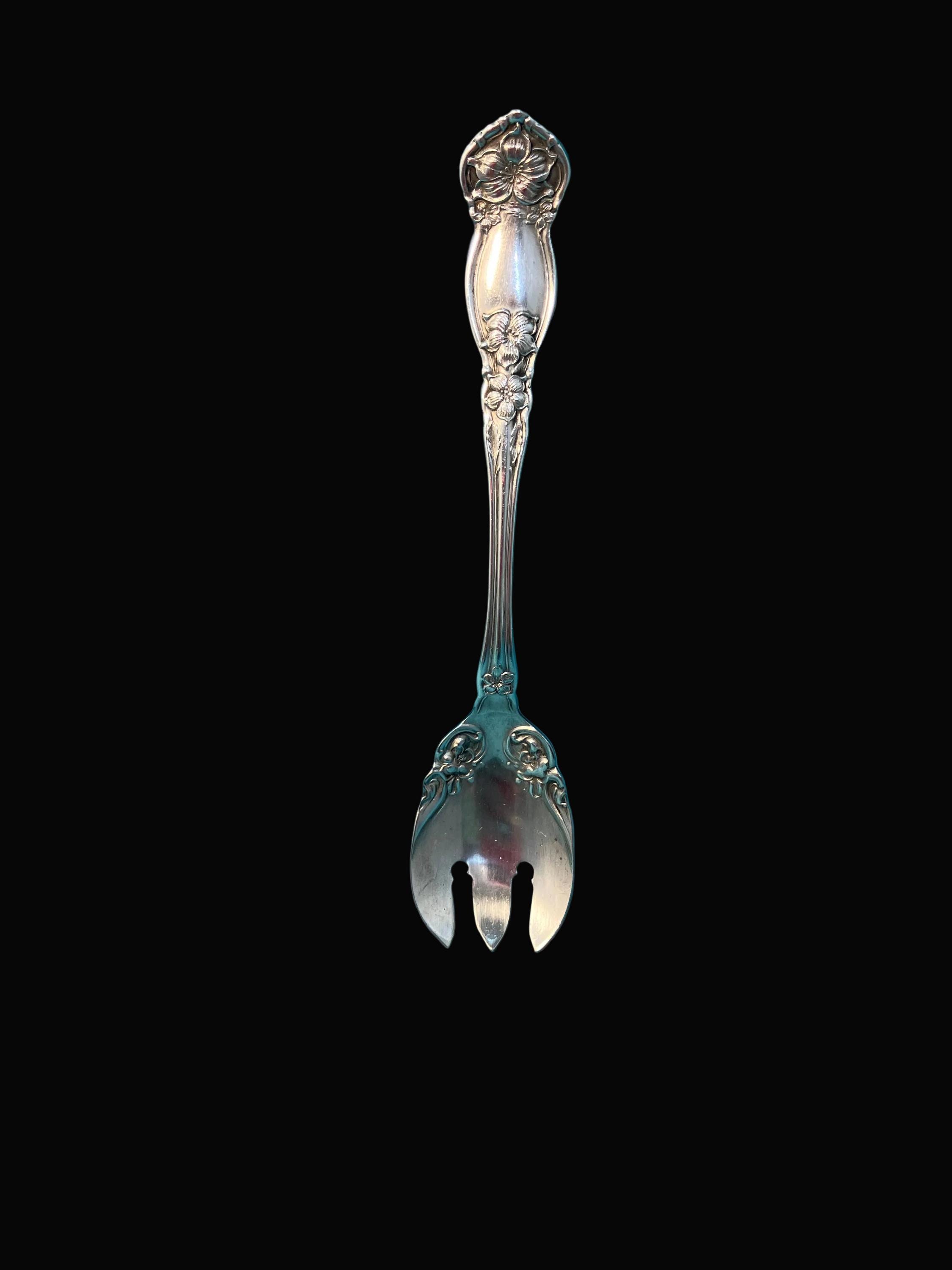 Wm. Rogers Silverplate Floral Pattern - Etsy