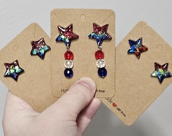4th of July Earrings | Patriotic Star Earrings | Red, White, and Blue Earrings | USA Earrings | UV Resin Glitter Jewelry